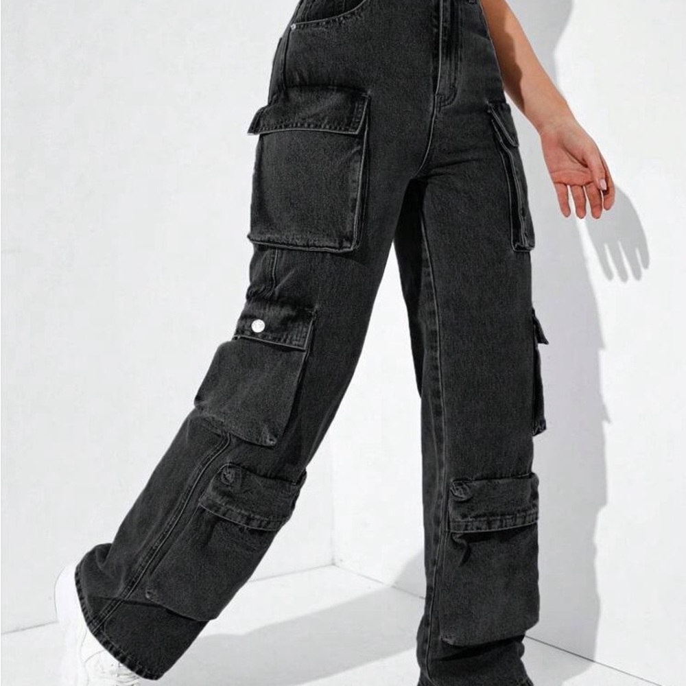 SHEIN EZwear Straight Leg Denim Cargo Pants
